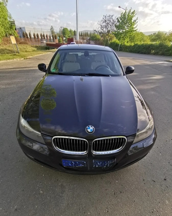 BMW Seria 3 cena 39000 przebieg: 327723, rok produkcji 2010 z Dzierżoniów małe 29